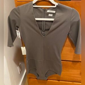 Gorgeous Babaton BodySuit. dark olive Green